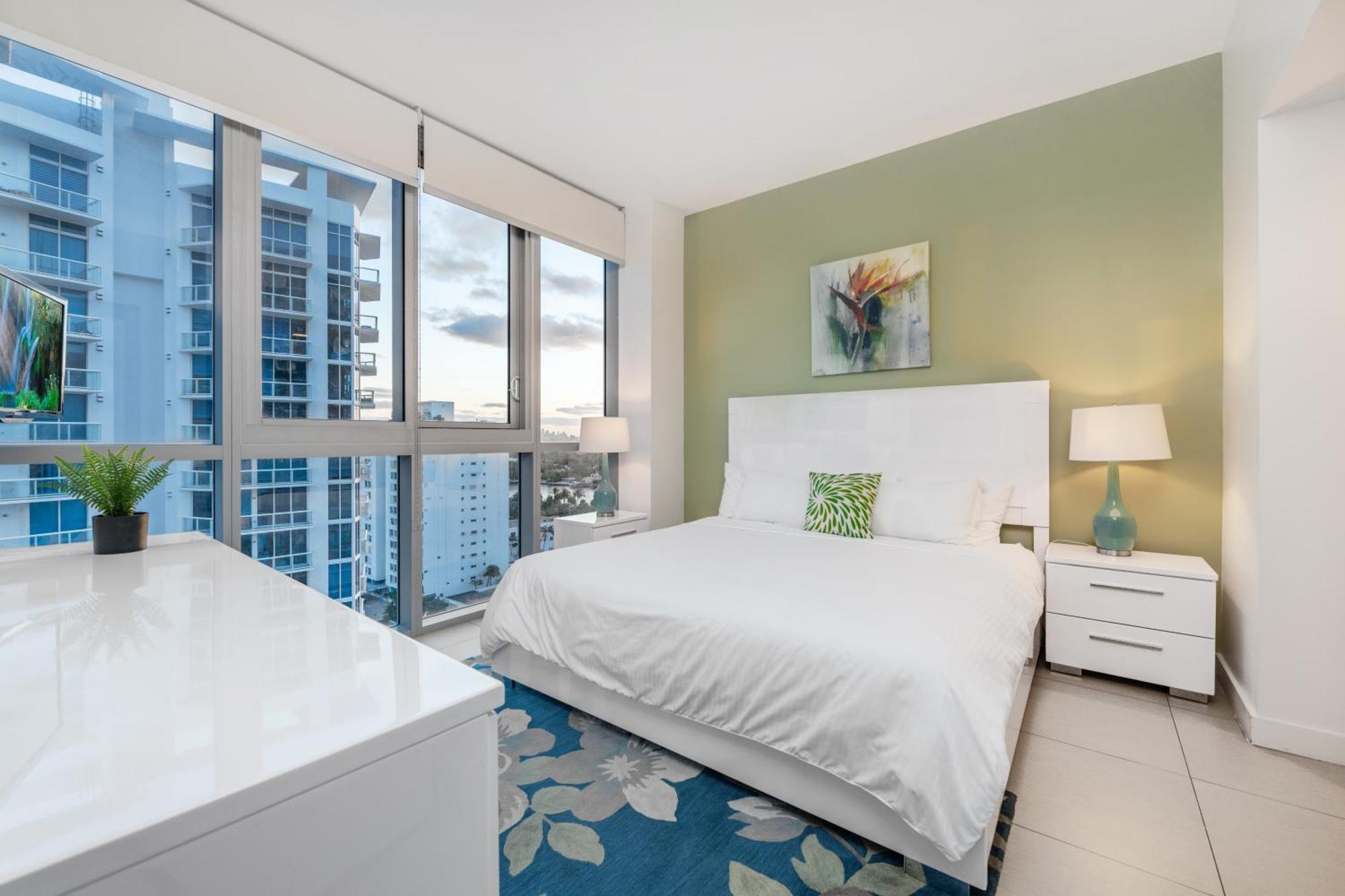Global Luxury Suites At Monte Carlo Miami Beach Ruang foto