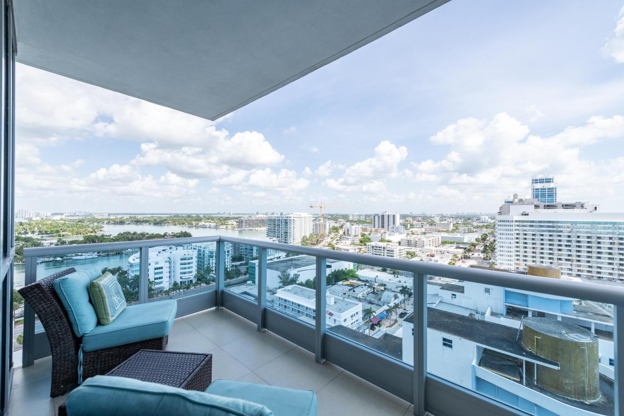 Global Luxury Suites At Monte Carlo Miami Beach Ruang foto