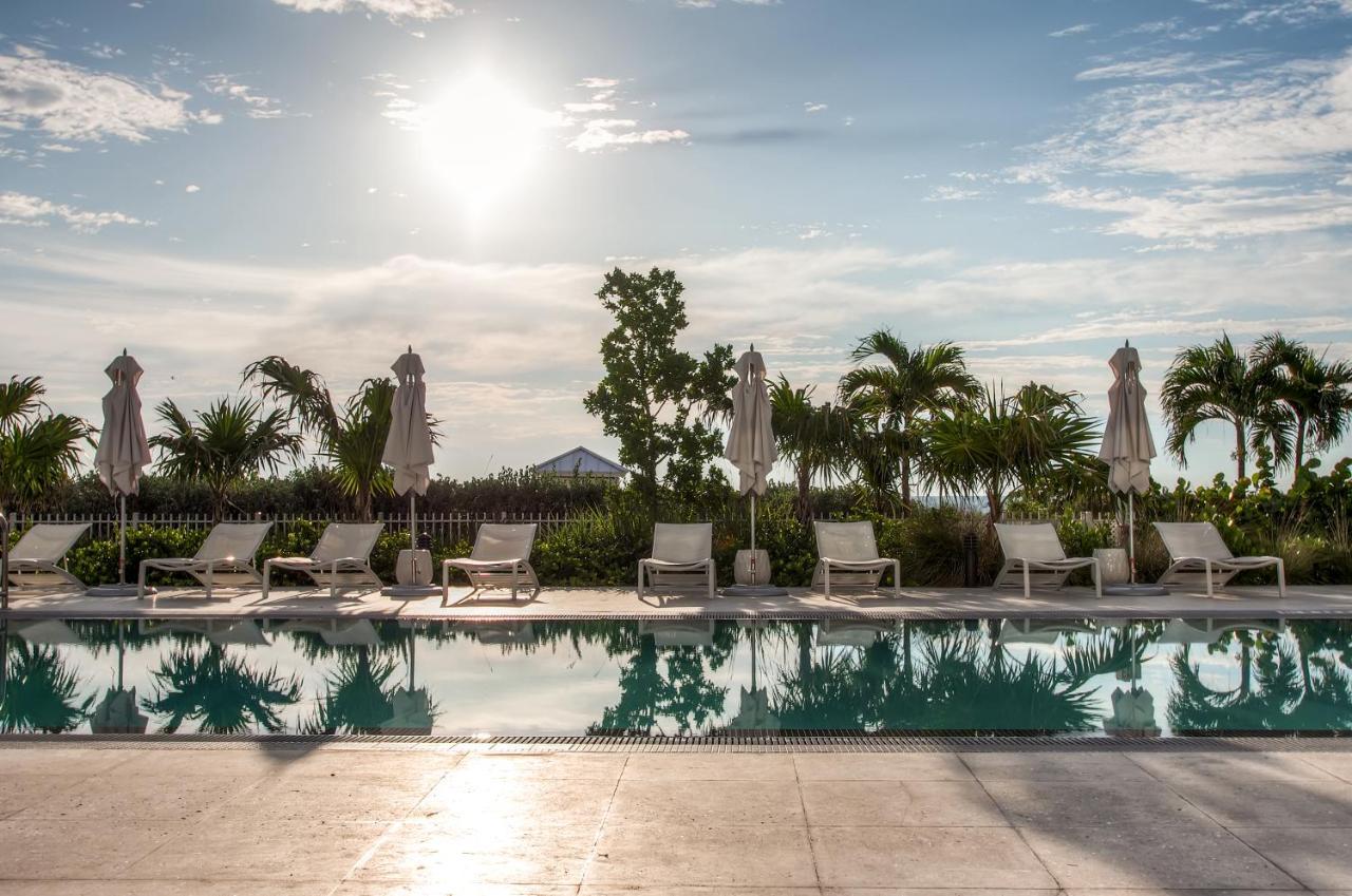 Global Luxury Suites At Monte Carlo Miami Beach Bagian luar foto